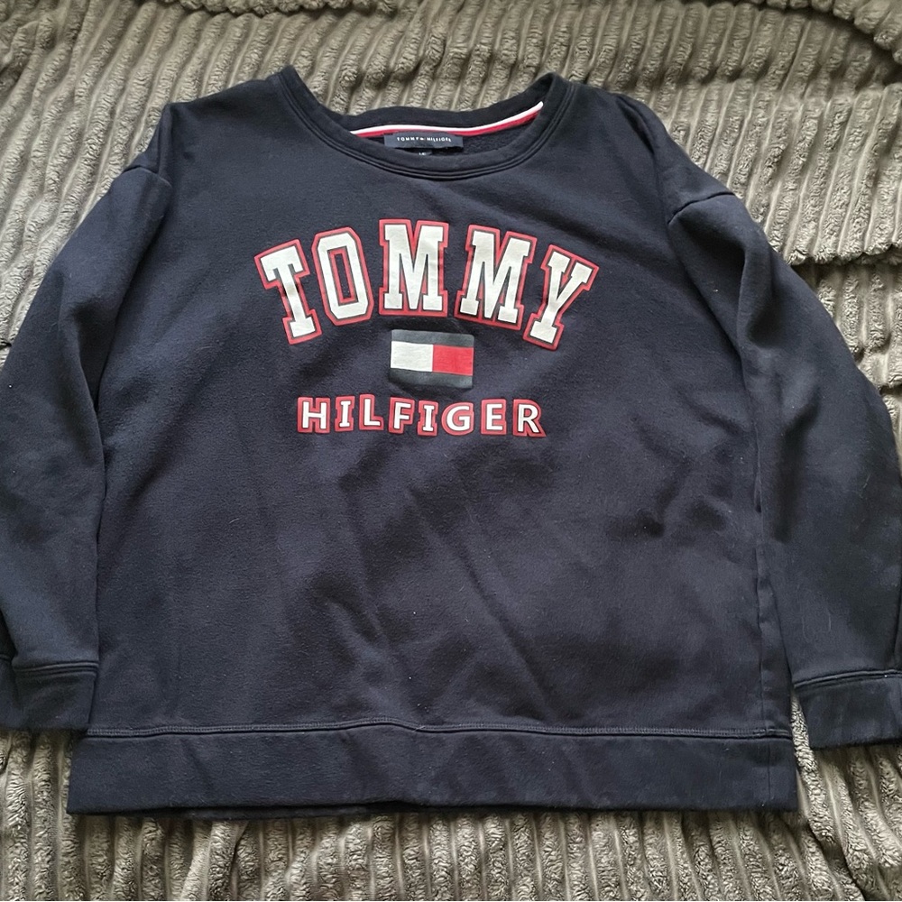 Tommy Hilfiger, Men’s L, Navy Blue, White, and Red